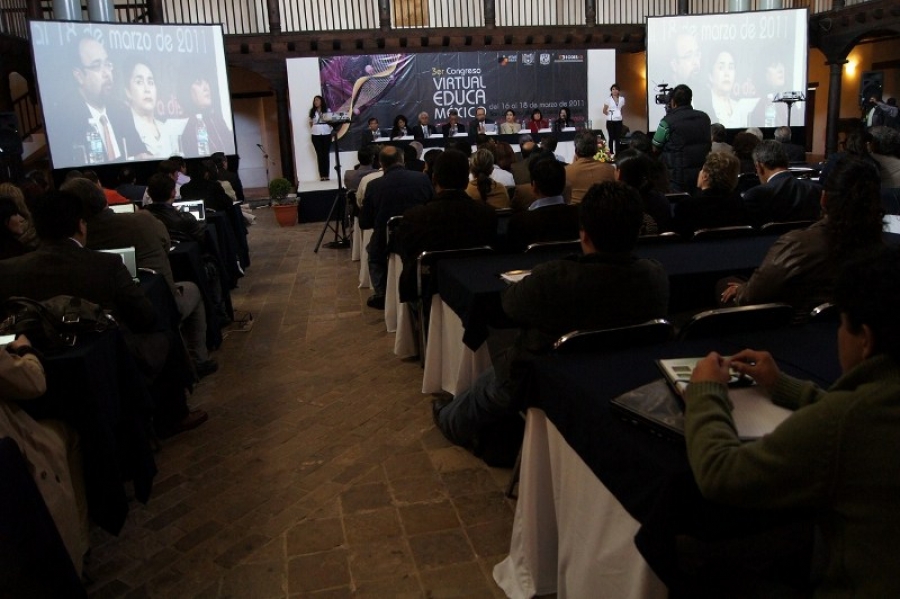 Reconocen expertos Programa de Educación a Distancia de la UNACH