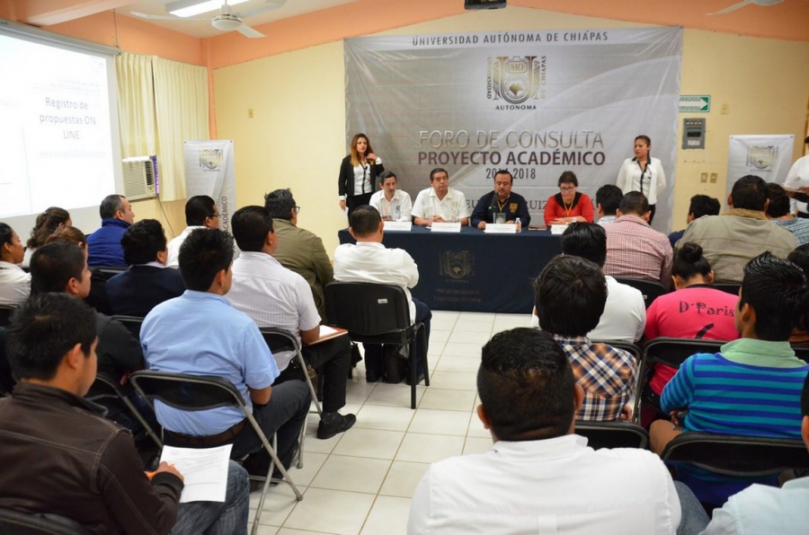 Concluyen con éxito los Foros para la Integración del Proyecto Académico 2014-2018 de la UNACH