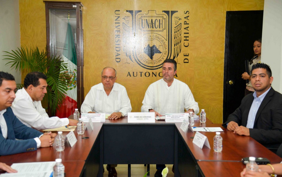 Coordinan UNACH y STPS acciones en beneficio de los trabajadores