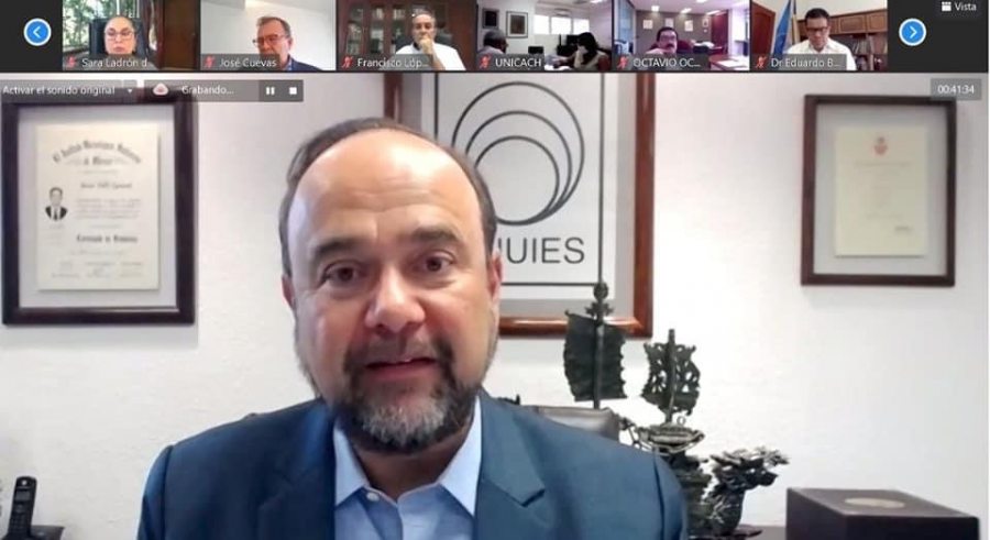 Encabeza el rector de la UNACH, Carlos F. Natarén Nandayapa la sesión del Consejo Regional de la ANUIES