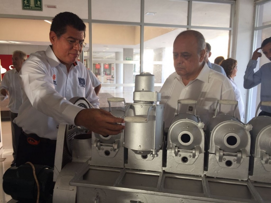 En Tapachula Da rector de la UNACH Carlos Eugenio Ruiz Hernández  la bienvenida oficial  a los alumnos del Campus IV