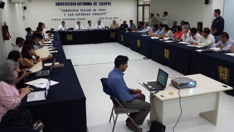 Trabaja UNACH y CONACYT en la consolidación de los programas de posgrado