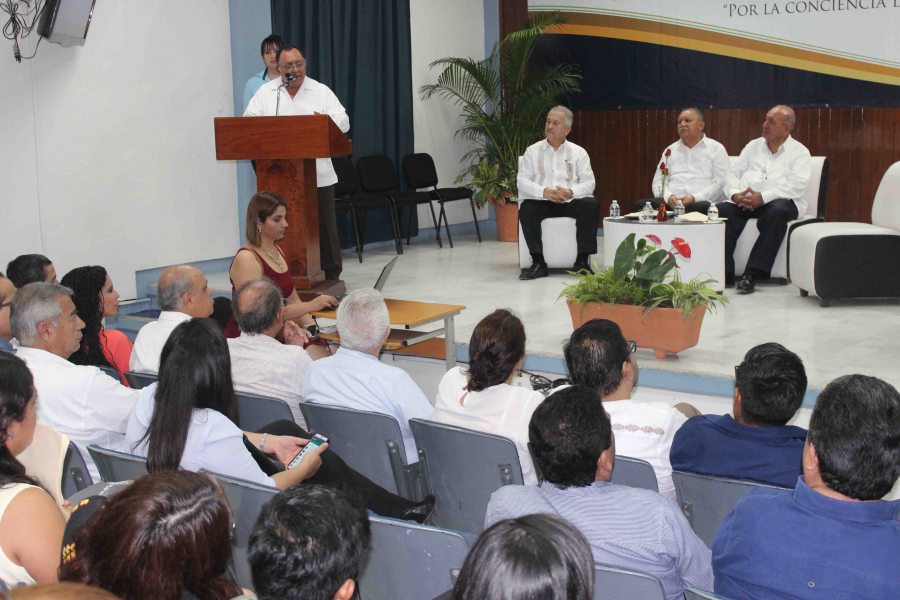 Celebran la publicación del decreto que hace 44 años dio vida a la UNACH