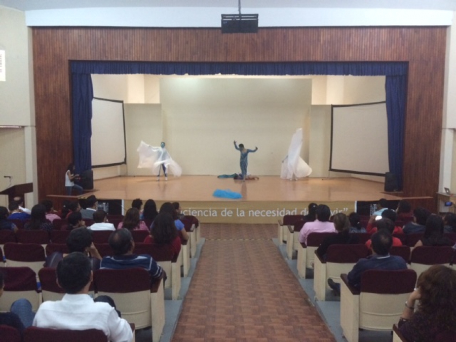 Exponen estudiantes de la licenciatura en Danza de la UNACH su talento artístico