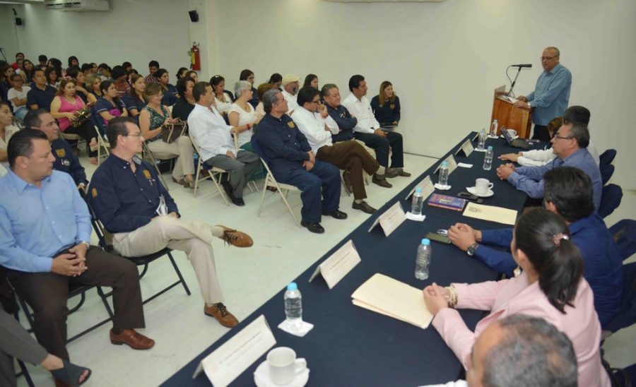 Reúne UNACH a prestigiados Lingüistas de Francia, Estados Unidos, Cuba y México en la 4a. Feria Internacional del Libro Chiapas-Centroamérica