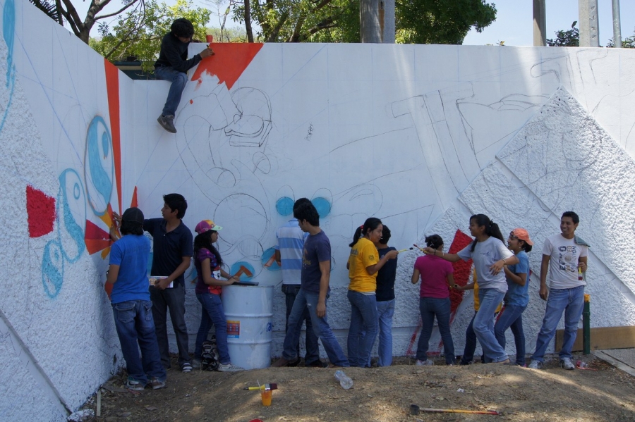 Agradecen estudiantes de la UNACH espacios de expresión