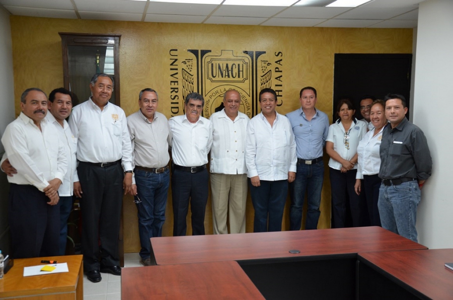 Ratifican a Rafael Antonio Ruiz Aguilar en el cargo de Director de Programación y Presupuesto de la UNACH