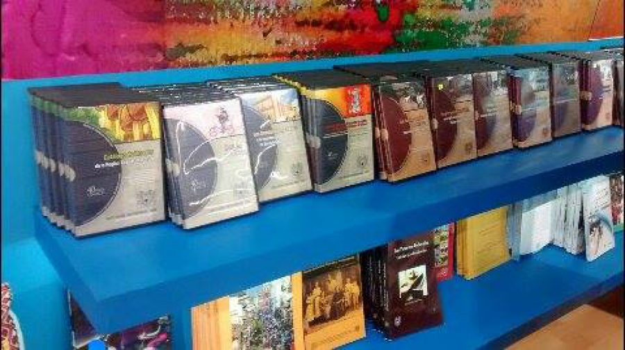 Expuso UNACH su producción editorial en la Feria Internacional del Libro de Guadalajara