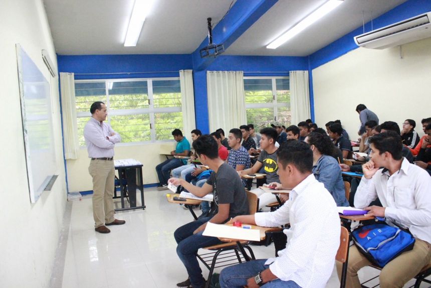 Regresan a clases alrededor de 23 mil jóvenes de la UNACH