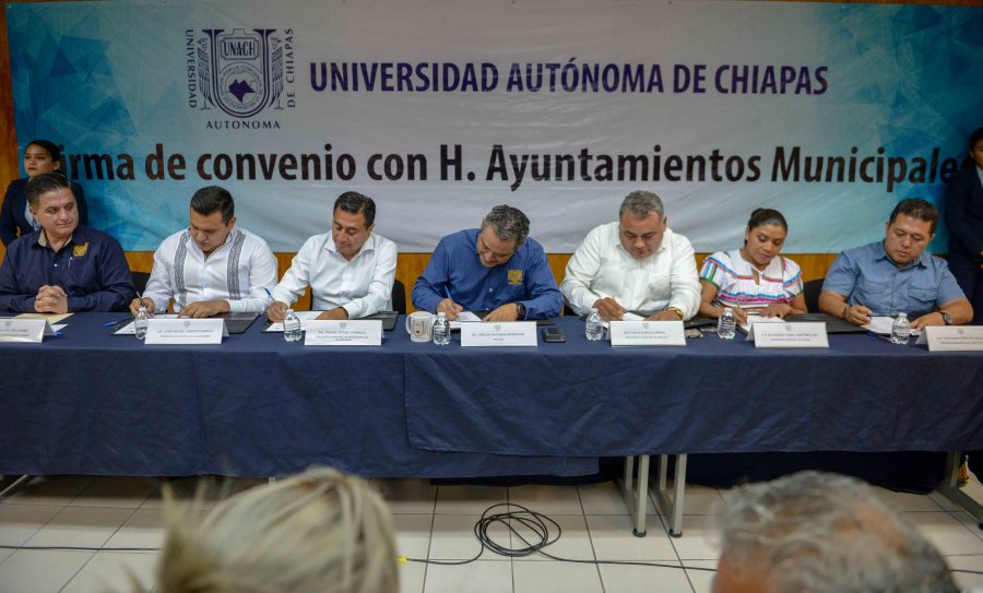 Asumen más Ayuntamientos de Chiapas el compromiso de abrir sedes académicas virtuales de la UNACH.