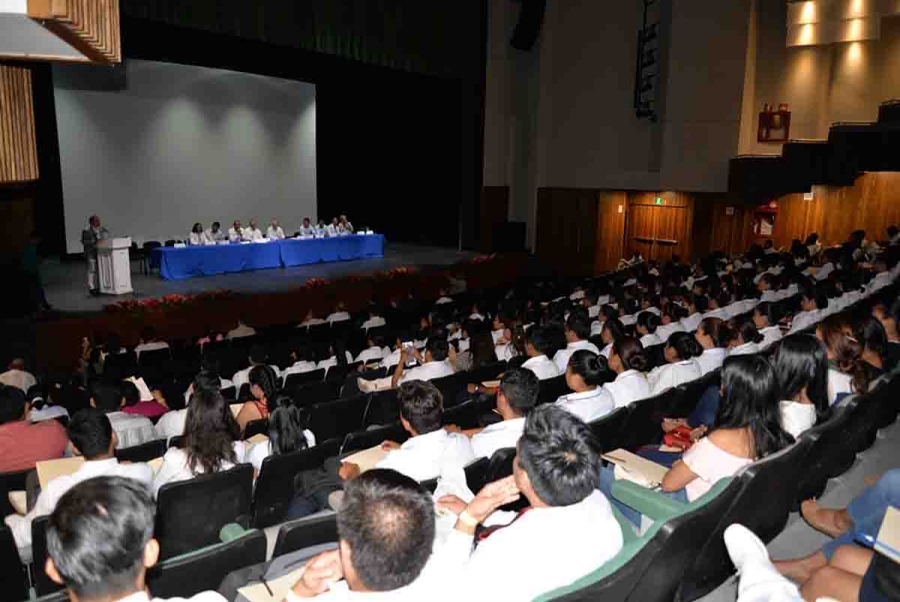 En Tapachula Estudiantes de la UNACH realizan el 2do. Congreso de Urgencias Médicas de la Región