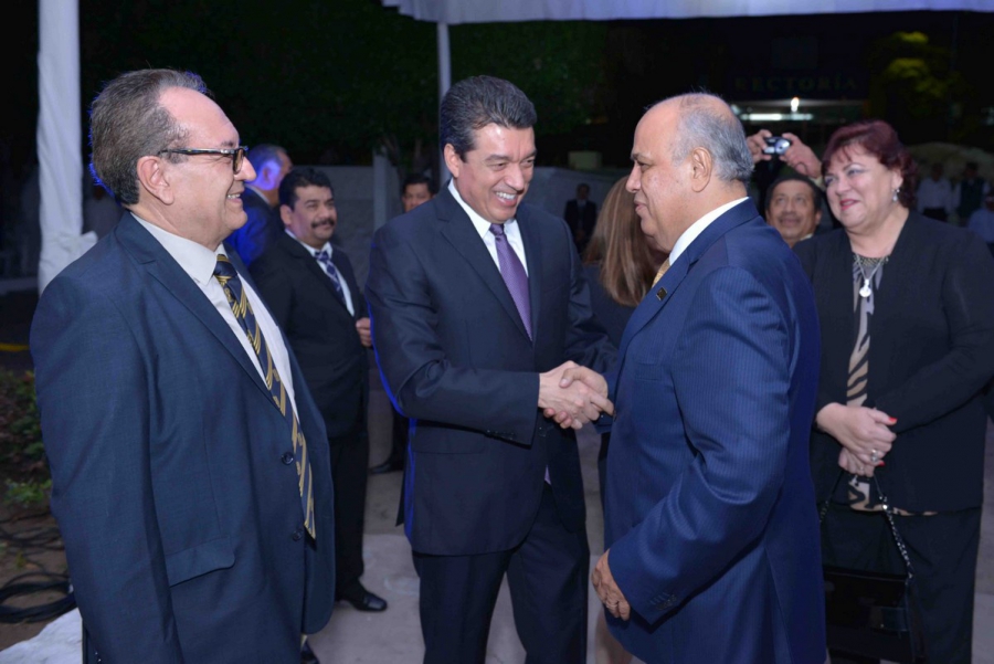 Destacan personalidades el avance presentado por la UNACH en el 2015