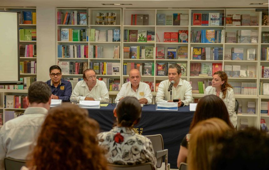 Presentan en la UNACH la Conferencia Magistral “Las Nuevas Tendencias en la Investigación Científica y el Derecho”