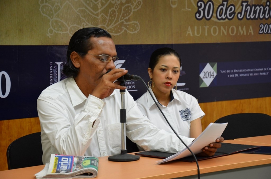 Recuerdan el 75 aniversario del natalicio de José Emilio Pacheco en la UNACH