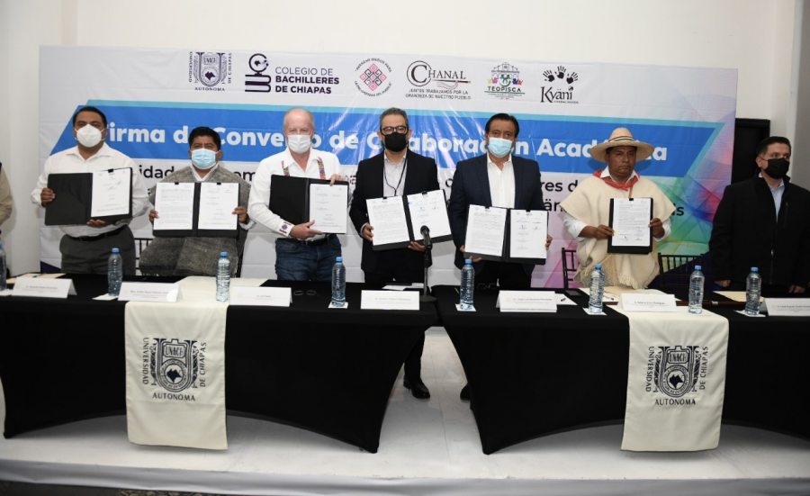 Suman UNACH, Kyäni Caring Hands, COBACH y Ayuntamientos esfuerzos a favor de la educación de los jóvenes