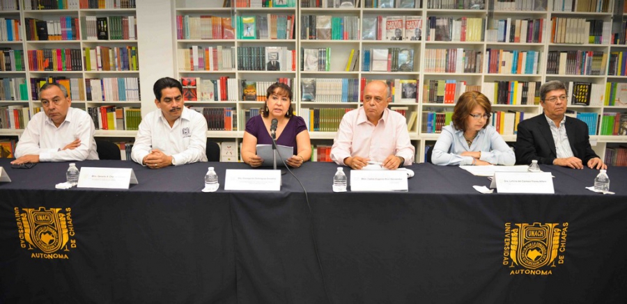 Revalidan UNACH y el Centro Regional de Alta Especialidad de Chiapas convenio de colaboración