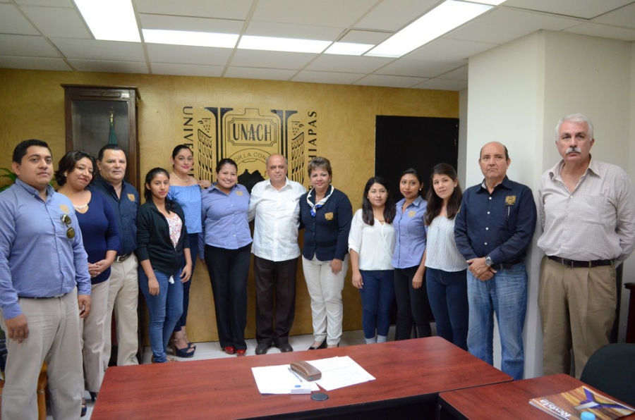 Beneficia CONACYT  a alumnas de la UNACH con el Programa de Becas