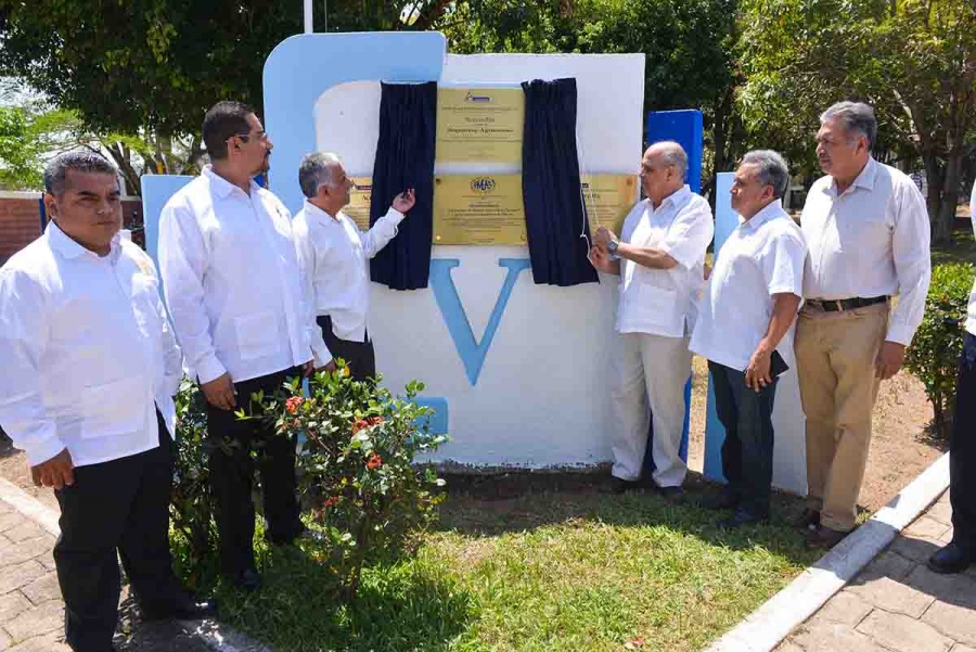 Reafirma UNACH su compromiso con la evaluación, acreditación y gestión de la calidad