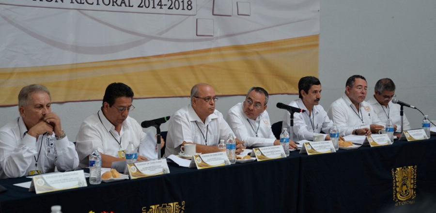 Convocan a redoblar esfuerzos para fortalecer el desarrollo de la UNACH
