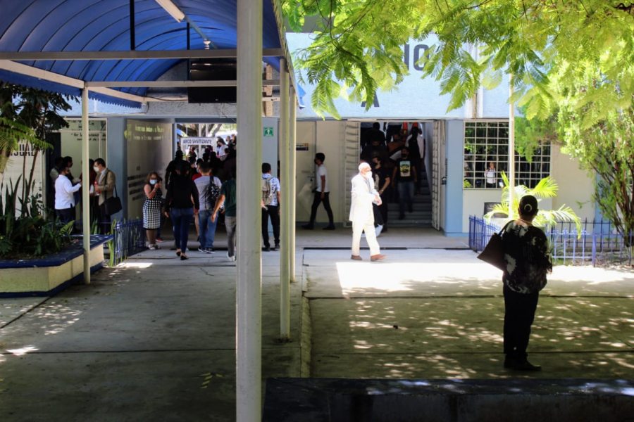 Amplía UNACH servicios de conectividad en la Facultad de Contaduría y Administración Campus I