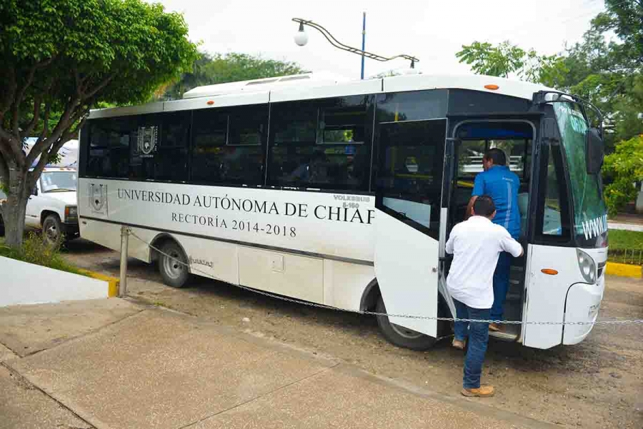 Envía UNACH apoyos para 700 familias damnificadas por el sismo en Arriaga