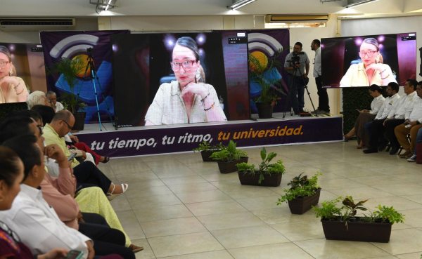 Democratiza UNACH la educación superior