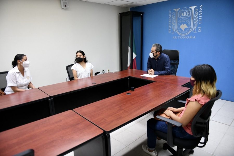 Reconocen talento dancístico de alumnos de la UNACH