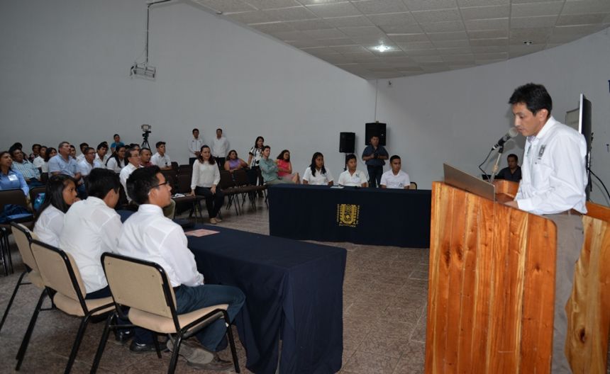 En el Campus IV Alumnos de preparatorias participaron en el Concurso Biotecnologízate de la UNACH