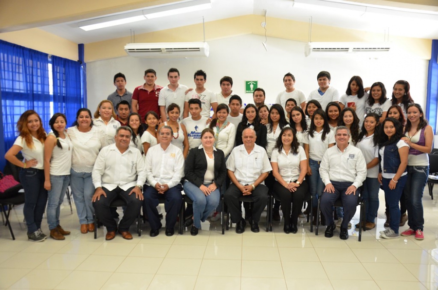  Forma UNACH a profesionales de calidad y comprometidos con el desarrollo