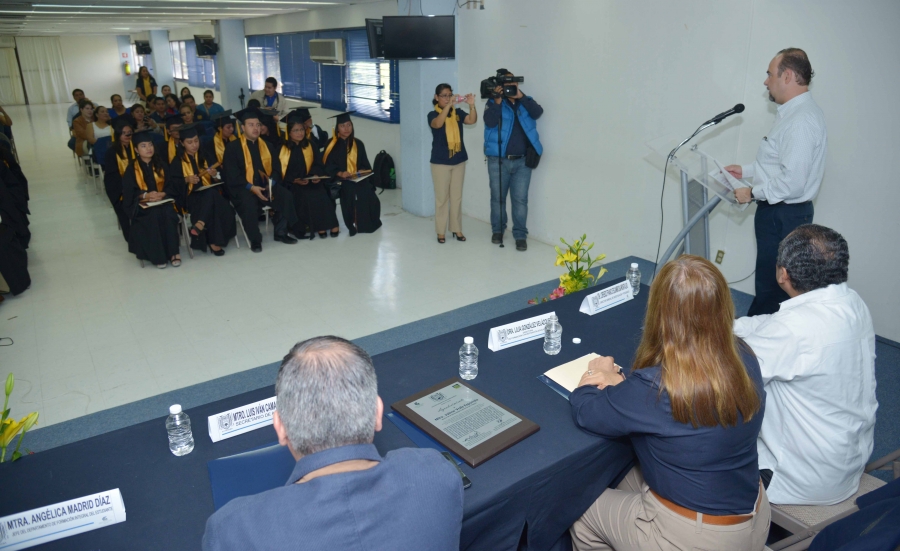 Promueven las Becas UNACH, la calidad académica y el compromiso social