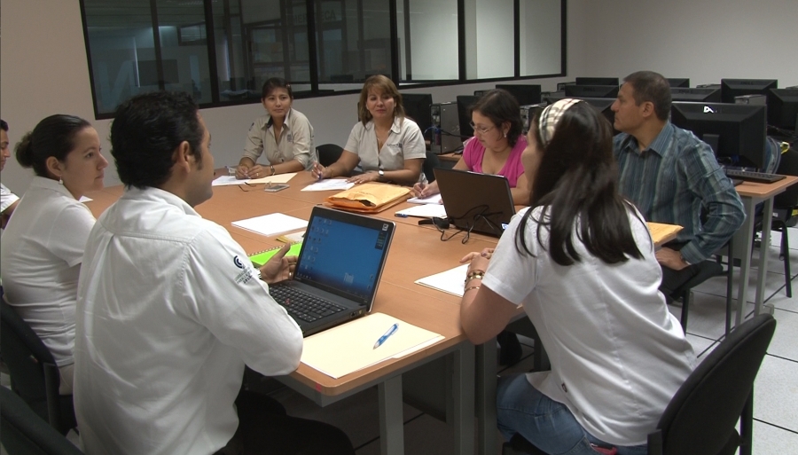 Comparten UNACH y Universidad de Costa Rica experiencias en materia de educación continua