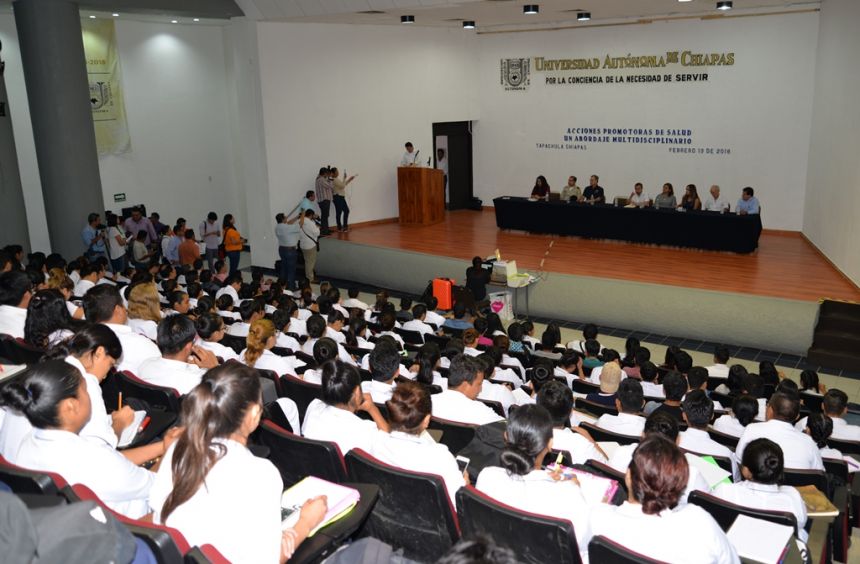 En el Campus IV Se realiza en la UNACH el Foro de obesidad y sobrepeso, un abordaje multidisciplinario