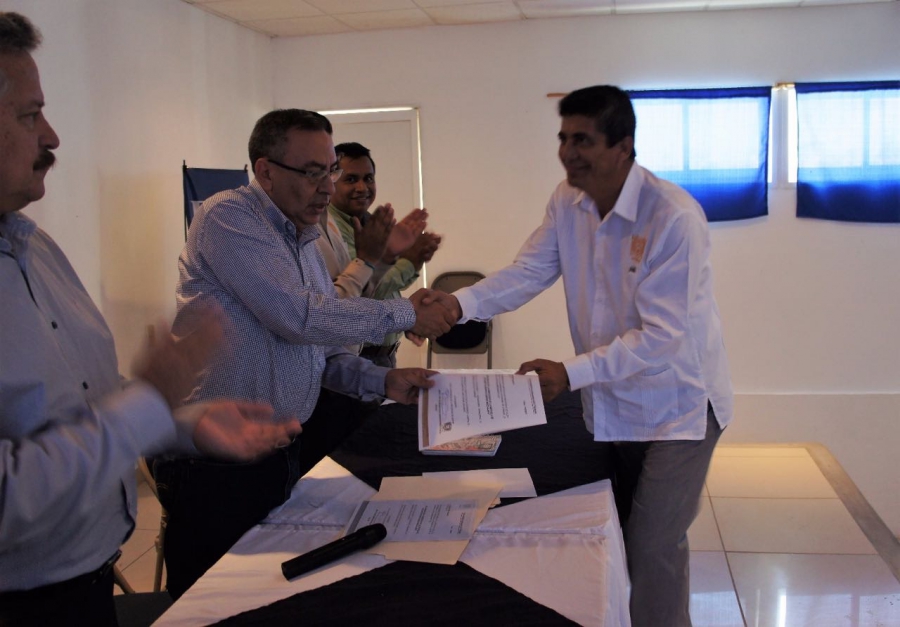 Designan a Oscar León Velasco encargado de la Dirección de la Escuela de Estudios Agropecuarios Mezcalapa de la UNACH