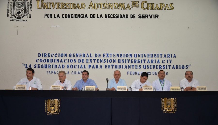 Garantiza UNACH la seguridad social a jóvenes estudiantes