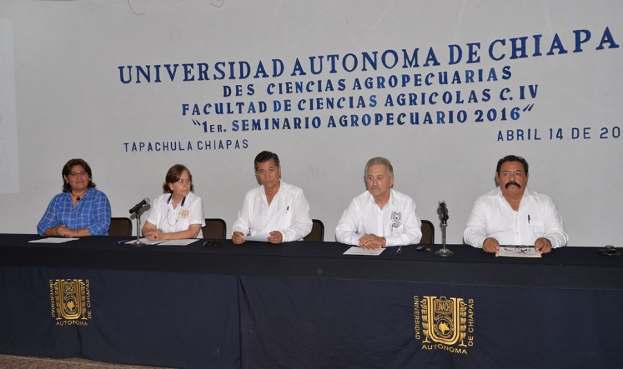 Impulsa UNACH la formación de profesionistas e investigadores comprometidos con el desarrollo del campo