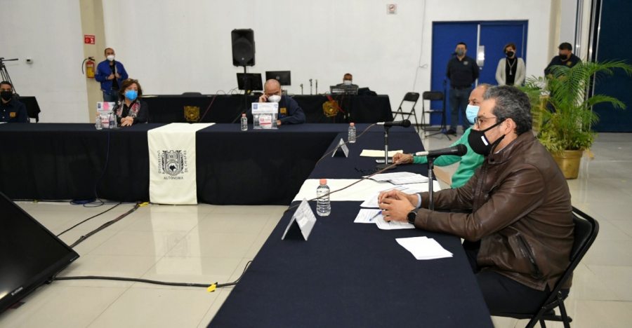 Se reúne el rector de la UNACH  con directivos de las unidades académicas de Tuxtla Gutiérrez y Ocozocoautla