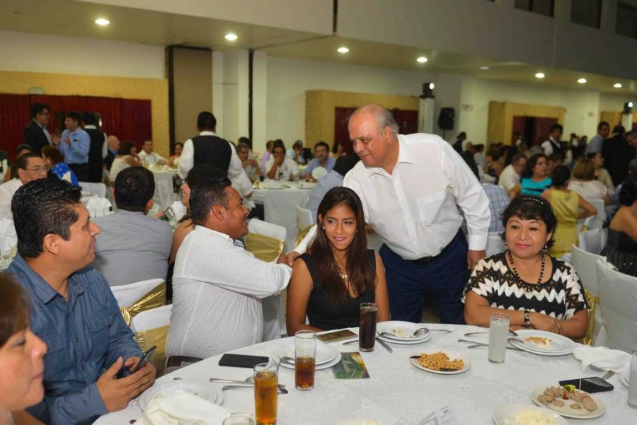 Reconocen trabajo y esfuerzo de los docentes de la UNACH