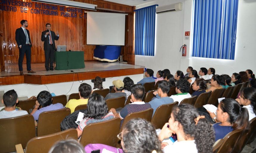 En el Campus IV Funcionarios consulares de la Embajada de Estados Unidos visitan a la UNACH