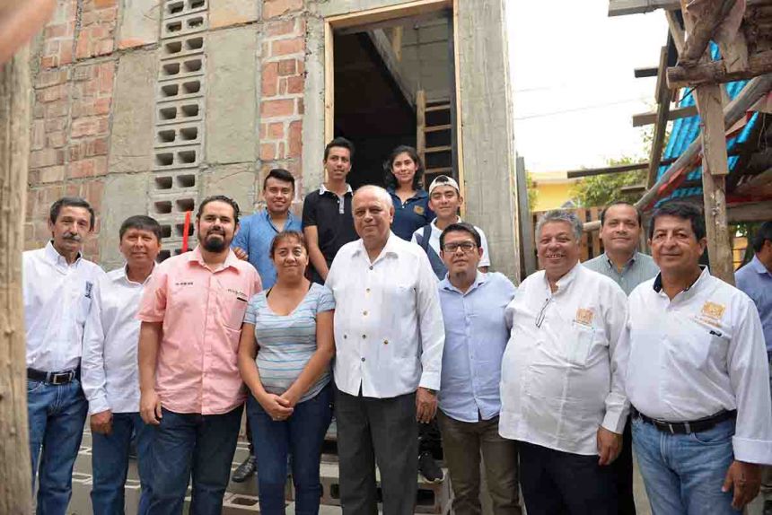 Proyecto de vivienda de la UNACH lleva beneficios a personas damnificadas por el sismo