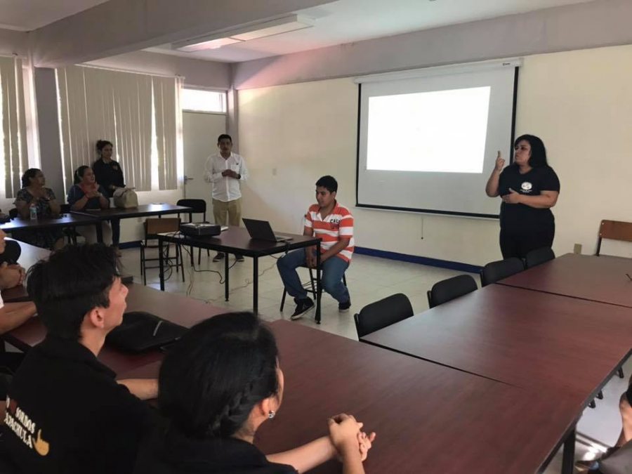 En el Campus IV Docentes y alumnos de la UNACH inician Proyecto Inclusivo de Atención a la Discapacidad Auditiva