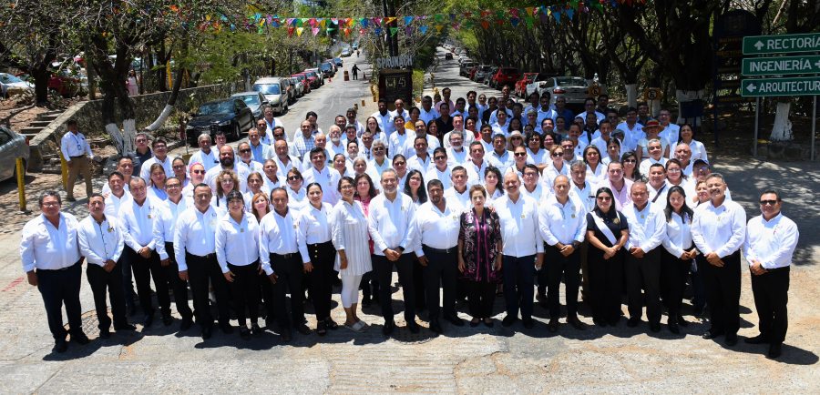 Celebran el 45 aniversario del Sindicato del Personal Académico de la UNACH