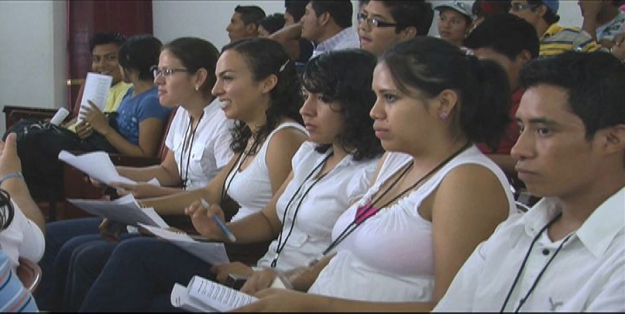 Organiza Unach Tertulia Musical y Literaria para presentar resultados de investigaciones  