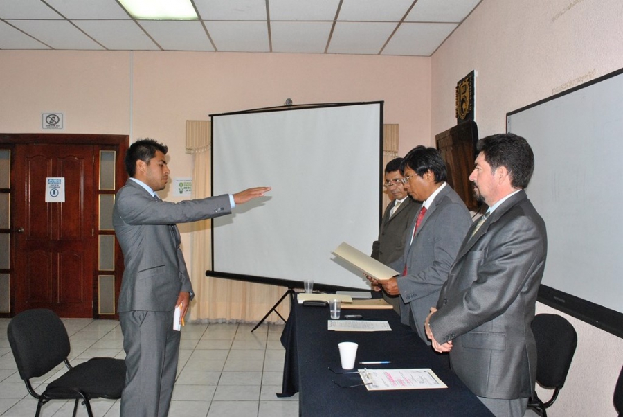 Se titulan egresados de la Universidad Virtual de la UNACH