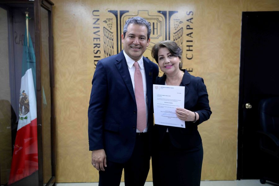 Designan a Leticia Flores Alfaro como Secretaría Académica de la UNACH