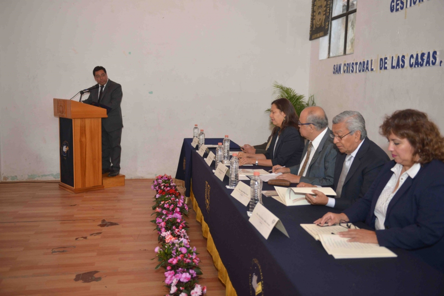 Resaltan logros de la Escuela de Gestión y Autodesarrollo Indígena de la UNACH