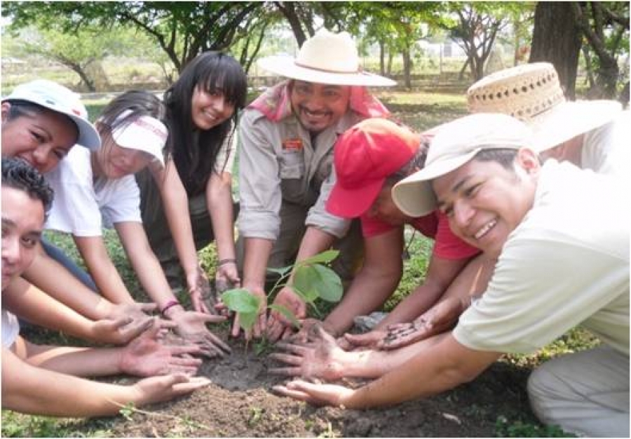 Promueven unachenses valores y cuidados del Medio Ambiente  