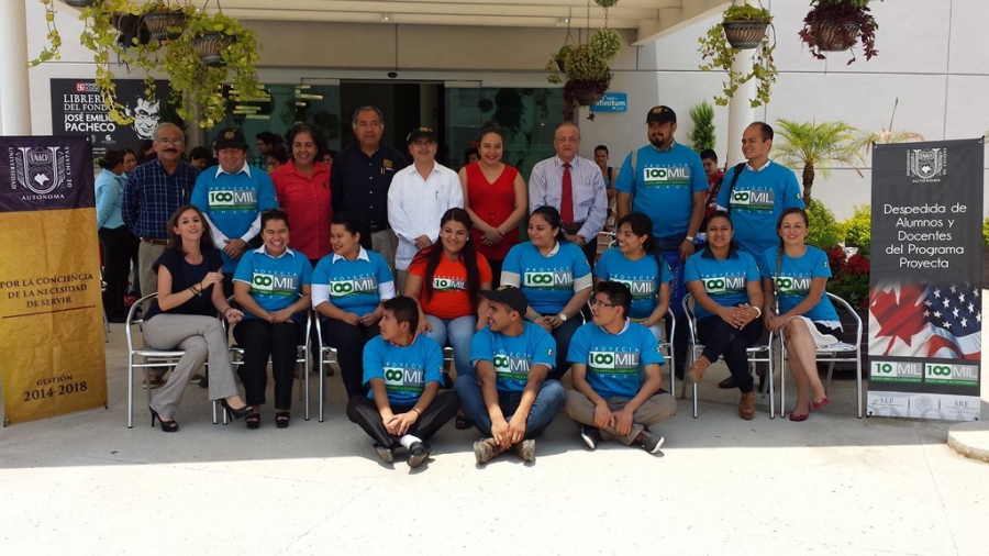 Viajan a Canadá y Estados Unidos alumnos de la UNACH beneficiados con los Programas Proyecta 10 mil y 100 mil